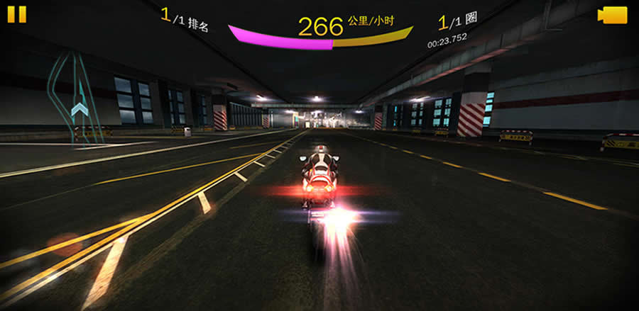 狂野飙车8破解版 v4.1.2新 无限金币积分 安卓游戏下载